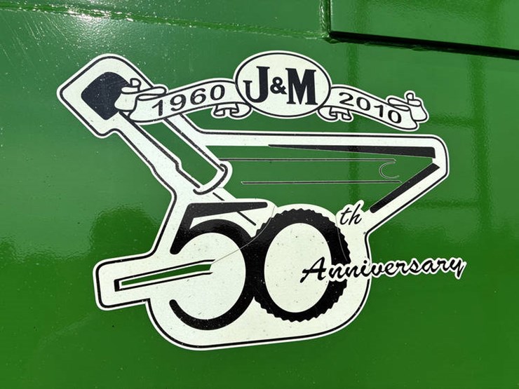 2010-j&m-875-image-42