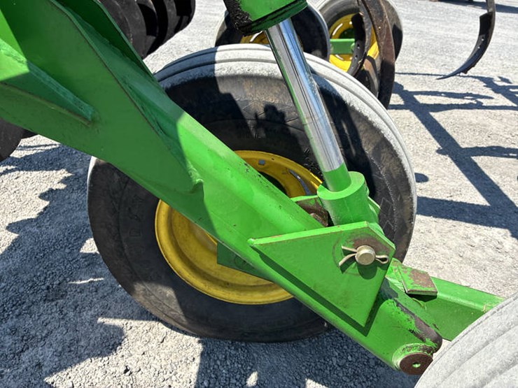 2014-john-deere-714-image-20