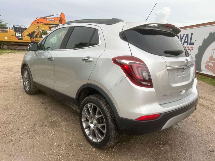 2017-buick-encore-image-3