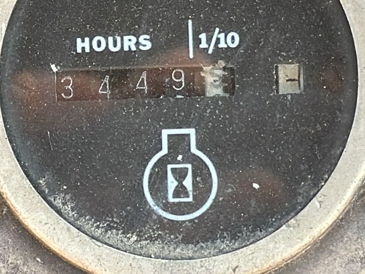 john-deere-440-image-10
