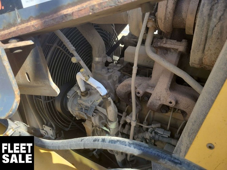 2009-deere-410j-image-23