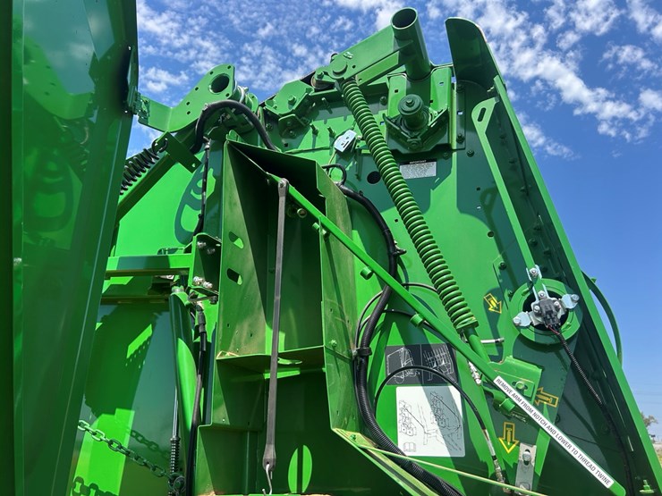 john-deere-460m-image-21