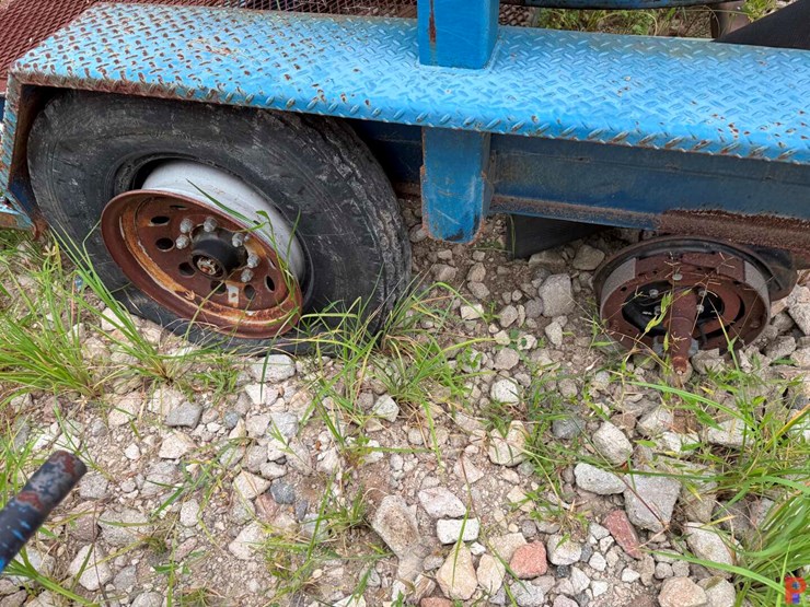 2014-luttrell-welding-services-19’-x-96”-t/a-bumper-pull-hydraulic-reel-trailer-image-15