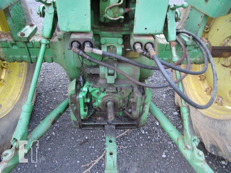 john-deere-4020d-image-11