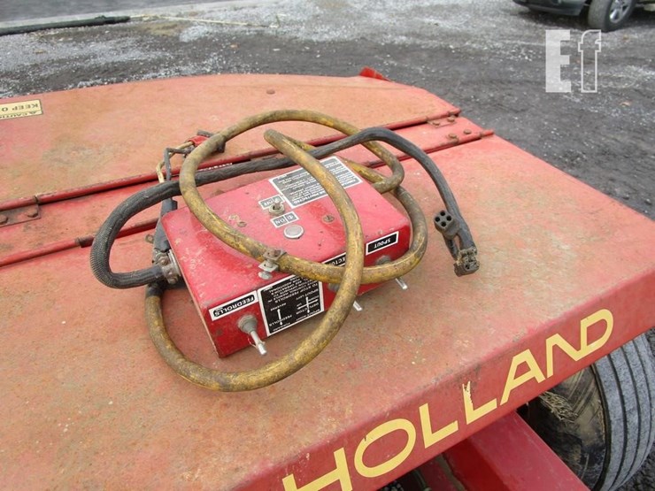 new-holland-718-image-4