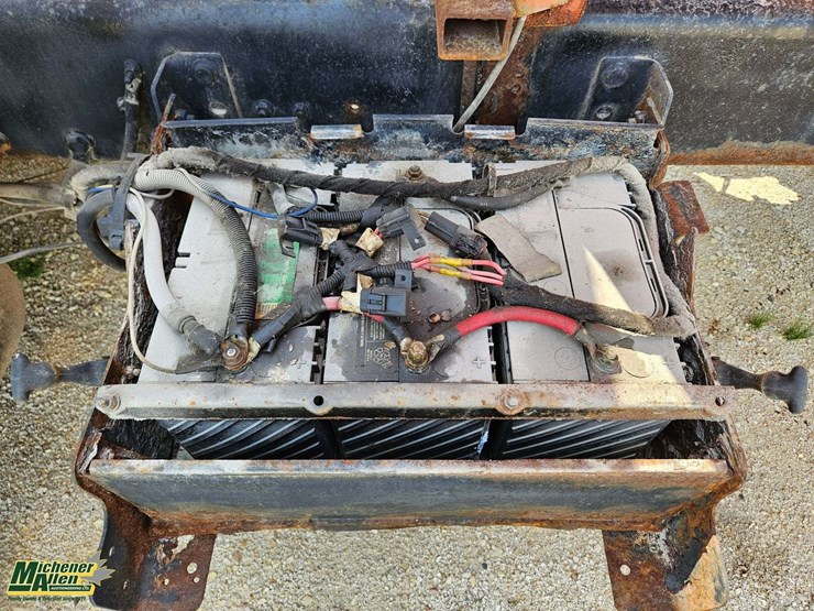2006-international-durastar-4400-image-13