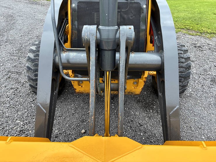 2018-john-deere-2018-image-13
