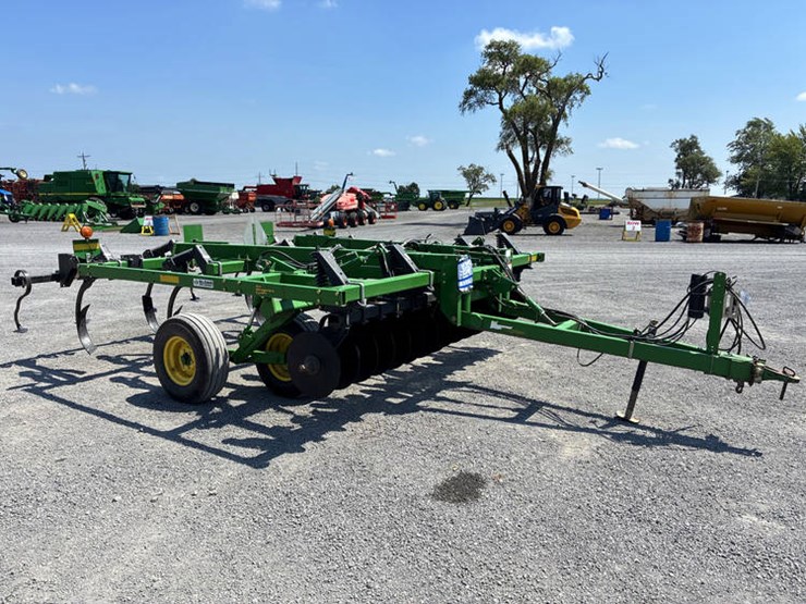 2014-john-deere-714-image-6