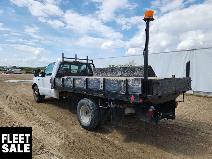 2004-ford-f350-image-3