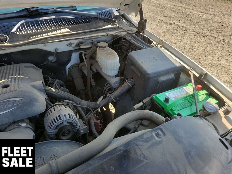 2006-gmc-sierra-3500-image-16