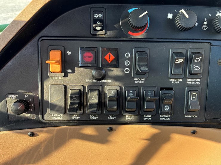 1999-john-deere-4700-image-106