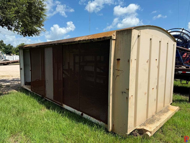 24’l-x-10.6’w-x-9’h-skidded-doghouse-w/-open-side-sliding-doors-image-3