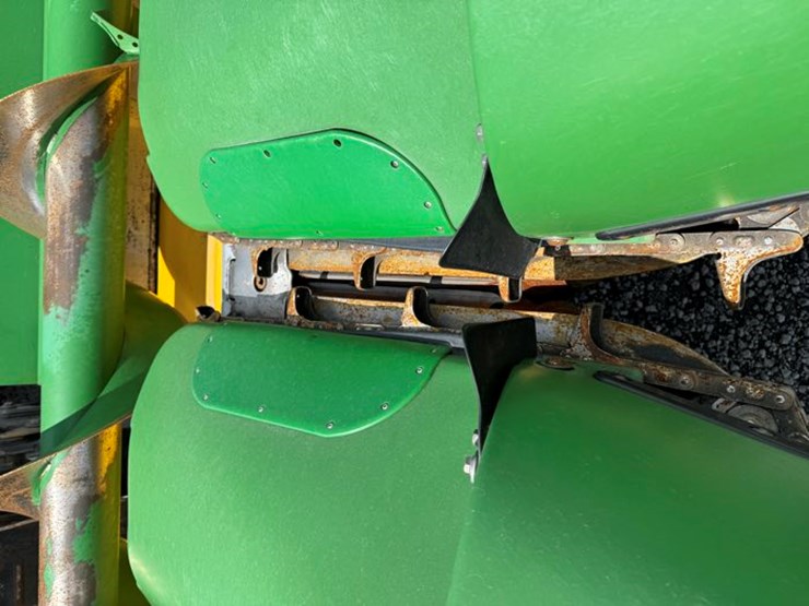 2013-john-deere-612c-image-10