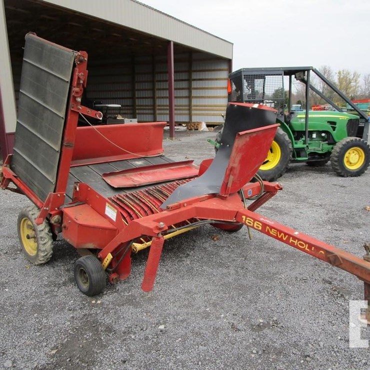NEW HOLLAND 166