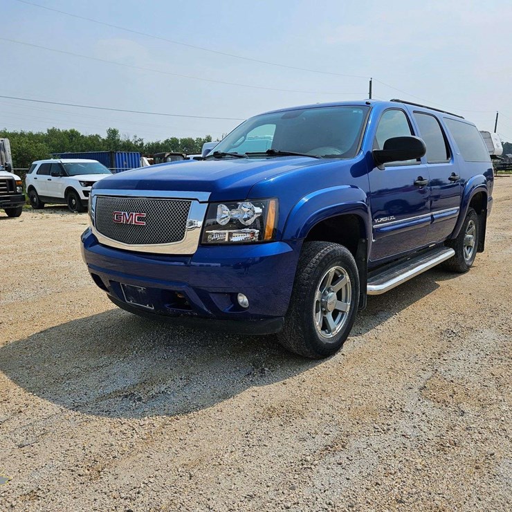 2008 CHEVROLET SUBURBAN