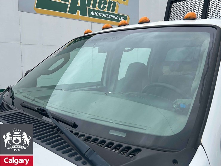 2006-ford-f550-image-4