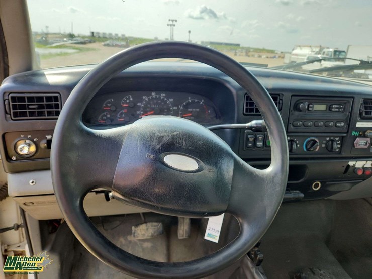 2002-ford-f650-image-9