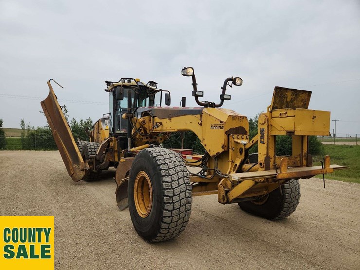 2008-caterpillar-14m-image-2