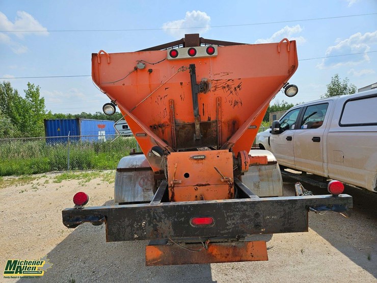 2006-international-durastar-4400-image-6