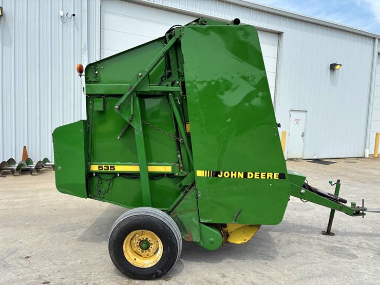 john-deere-535-image-3