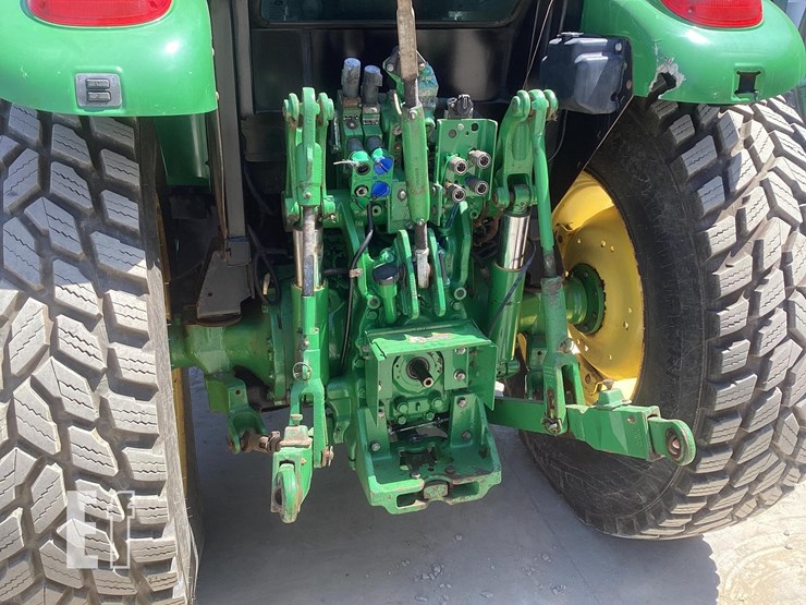 2018-john-deere-5090r-image-9