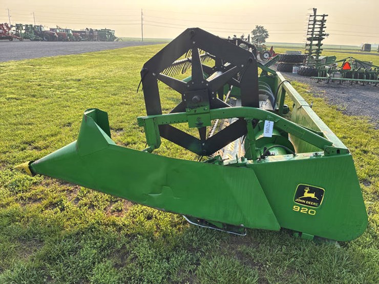 john-deere-920-image-27