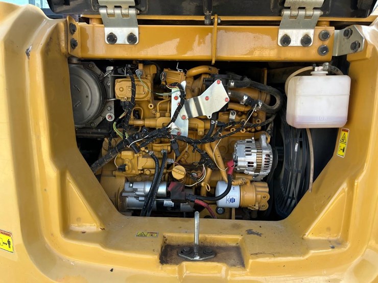 2017-caterpillar-308e2-cr-image-23