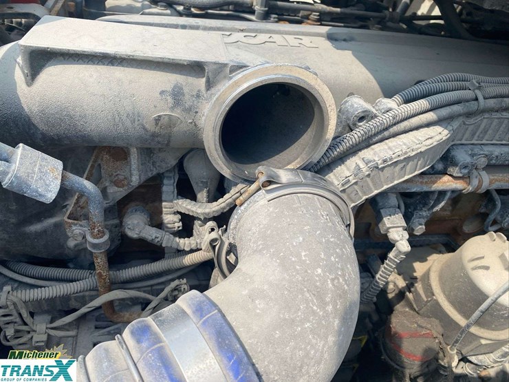 2020-peterbilt-579-image-24
