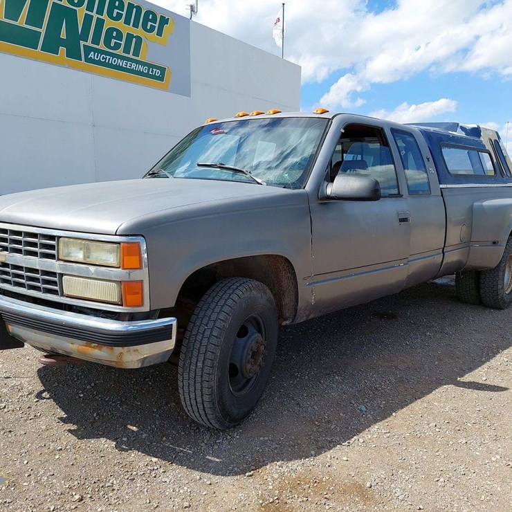 1992 CHEVROLET 3500