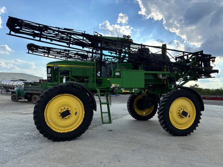 2003-john-deere-4710-image-9