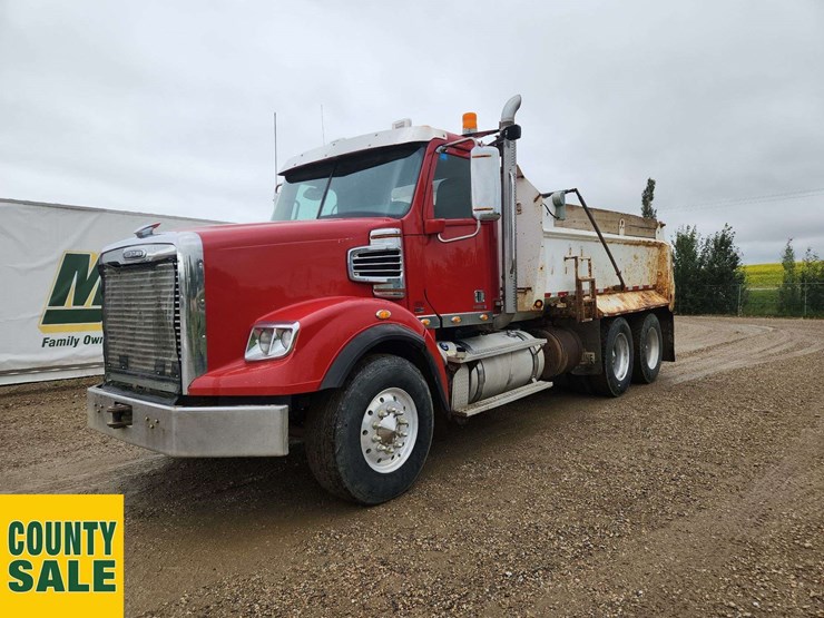2012-freightliner-coronado-122-sd-image-1