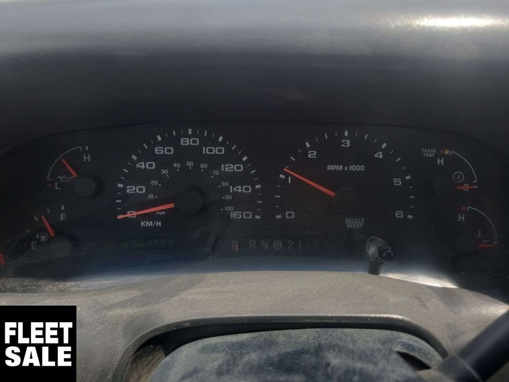 2004-ford-f350-image-30