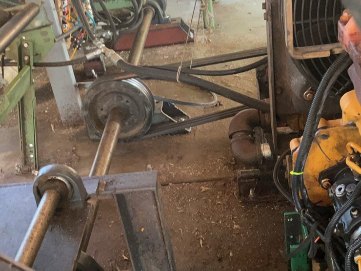 #117-•-lineshaft-with-hyd-pump-and-tank-image-5
