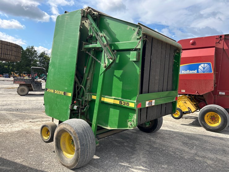 john-deere-535-image-4