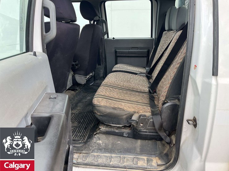 2015-ford-f550-image-11