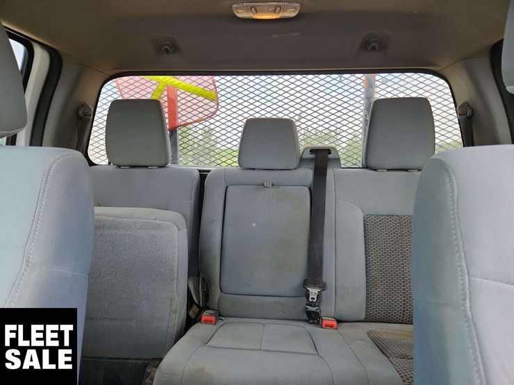 2015-ford-f350-image-16