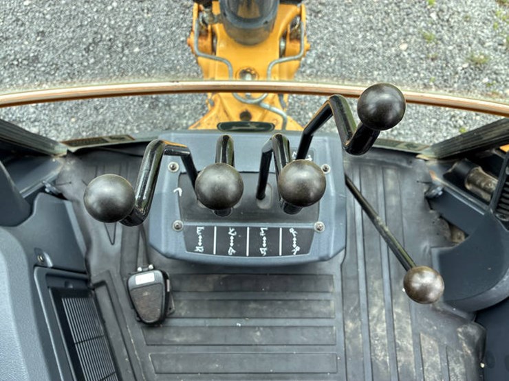 2018-john-deere-2018-image-77