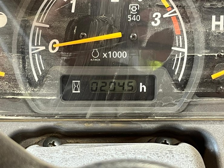 2020-massey-ferguson-gc1723eb-image-25