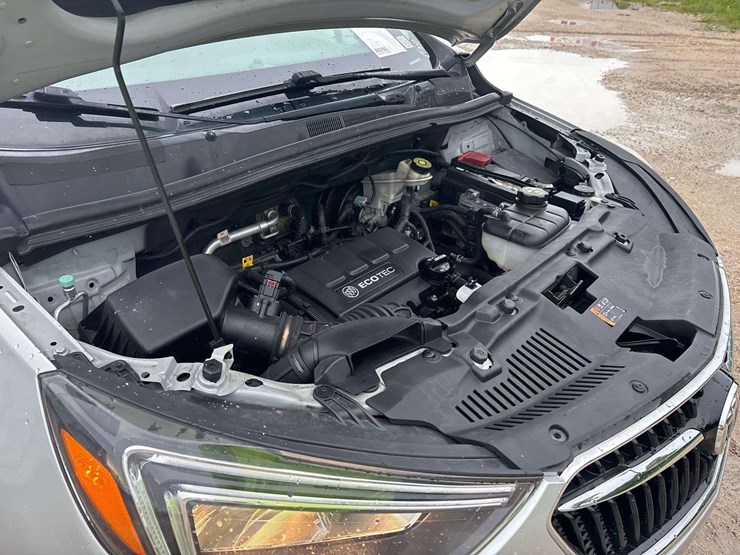 2017-buick-encore-image-11