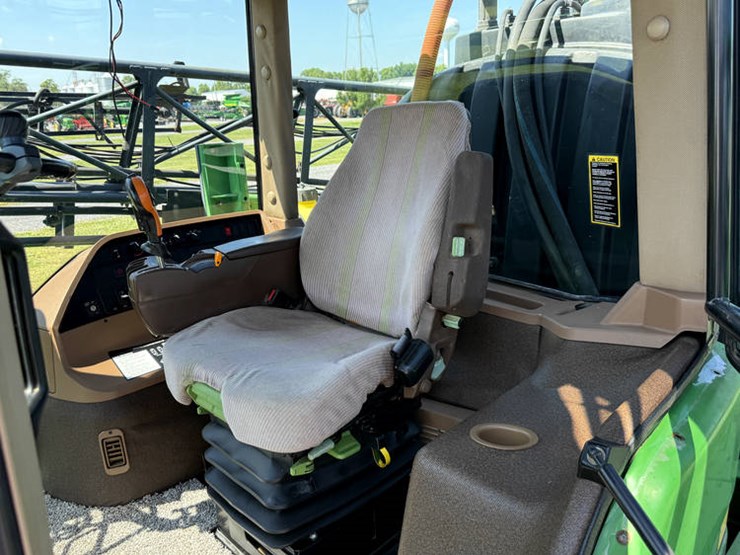 2005-john-deere-4720-image-63