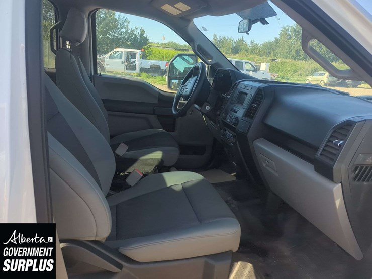 2018-ford-f150-image-16