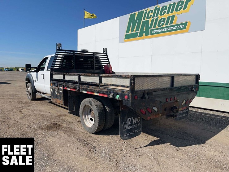 2015-ford-f550-image-2