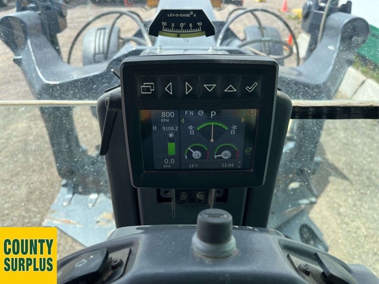 2017-deere-870g-image-5