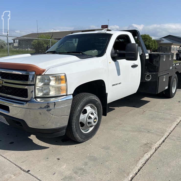 2011 CHEVROLET 3500HD