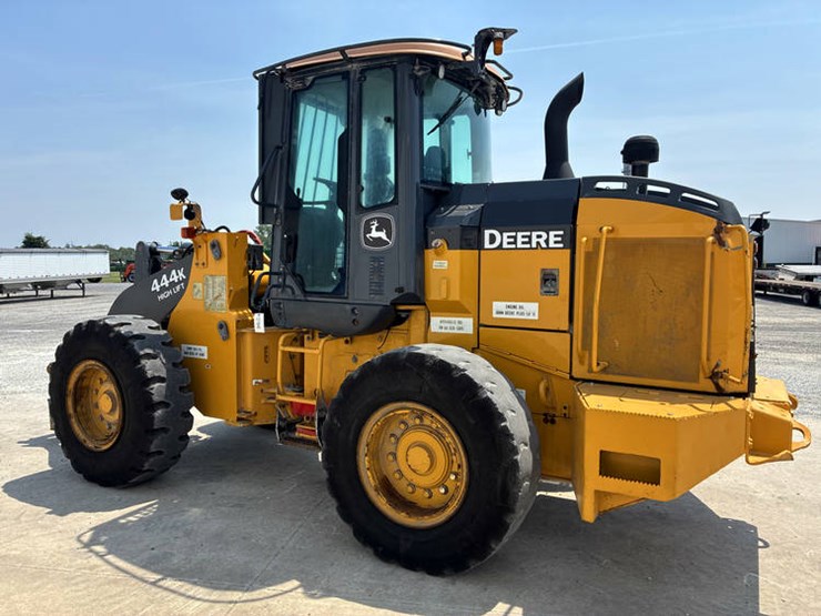 2018-john-deere-2018-image-7