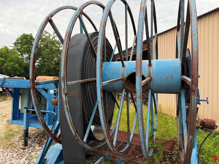 2014-luttrell-welding-services-19’-x-96”-t/a-bumper-pull-hydraulic-reel-trailer-image-11