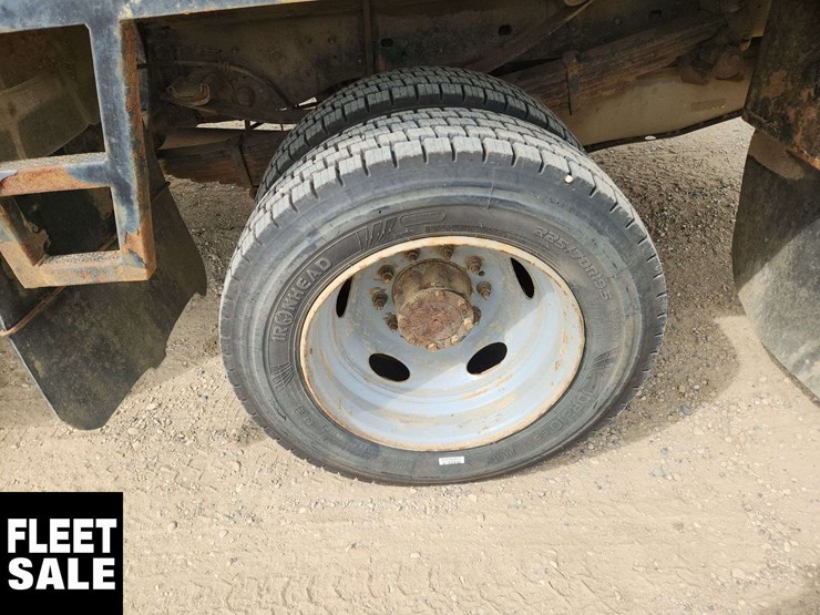 2016-ford-f550-image-33