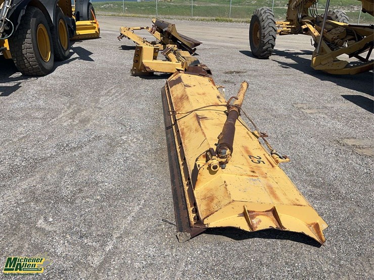 1989-caterpillar-140g-image-7