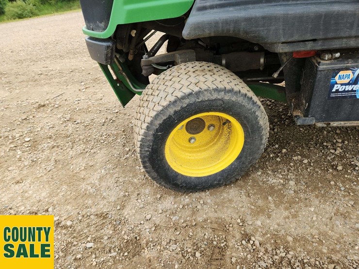 2012-john-deere-1585-image-13