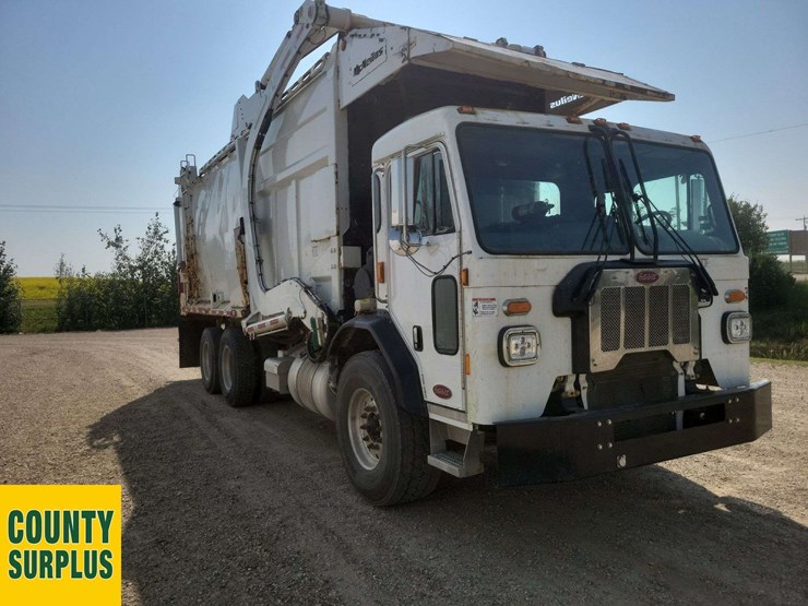 2020-peterbilt-520-image-5